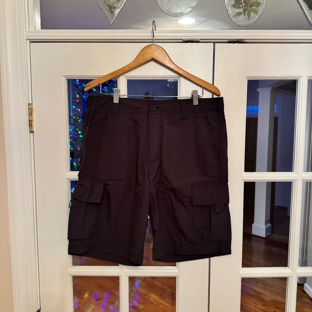 Men's Burside Explorer Dark Gray Cargo Shorts, Size 36